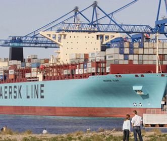 Olbrzym w gdańskim porcie