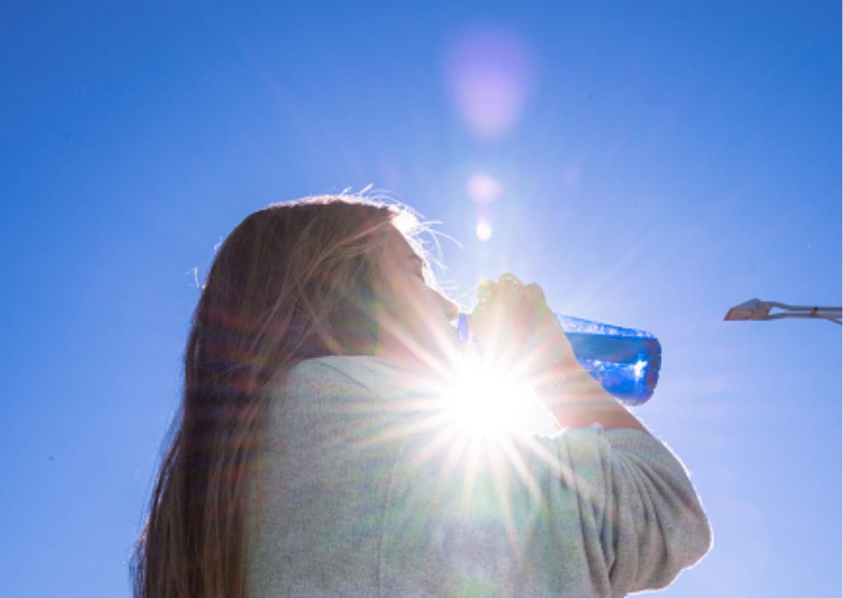 Jak poznać niepokojące objawy udaru cieplnego?