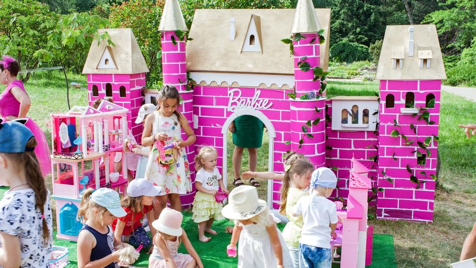 Bajki Barbie – dlaczego warto czytać, jakie bajki wybrać 