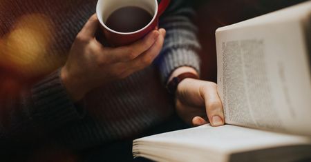Interpretacja wiersza: jak ją poprawnie napisać?