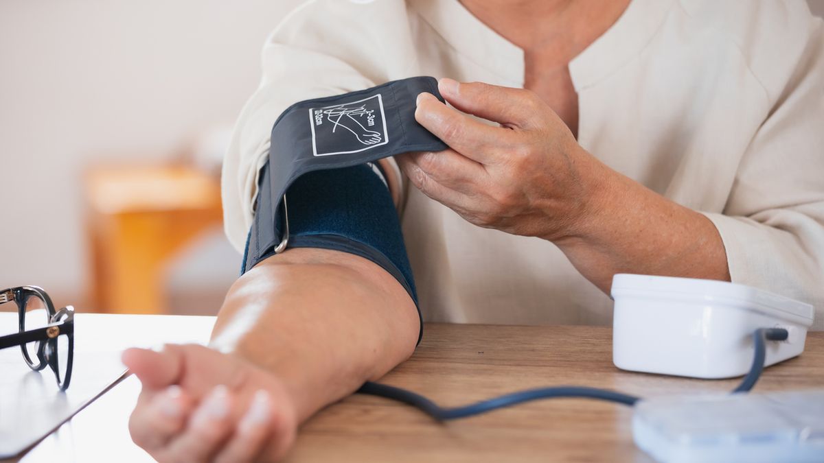 Ciśnieniomierz to urządzenie do pomiaru ciśnienia tętniczego krwi stosowane w domach, jak i gabinetach lekarskich.