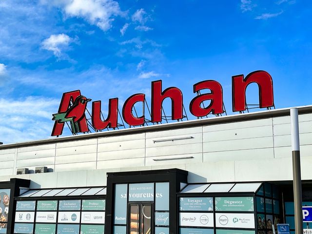 Auchan prosi klientów o zwrot produktu. Przekroczono poziom rakotwórczej substancji