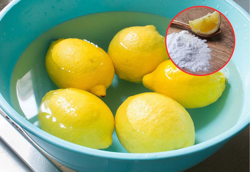 Oczyszcza owoce z pestycydów. Sama woda tu nie pomoże