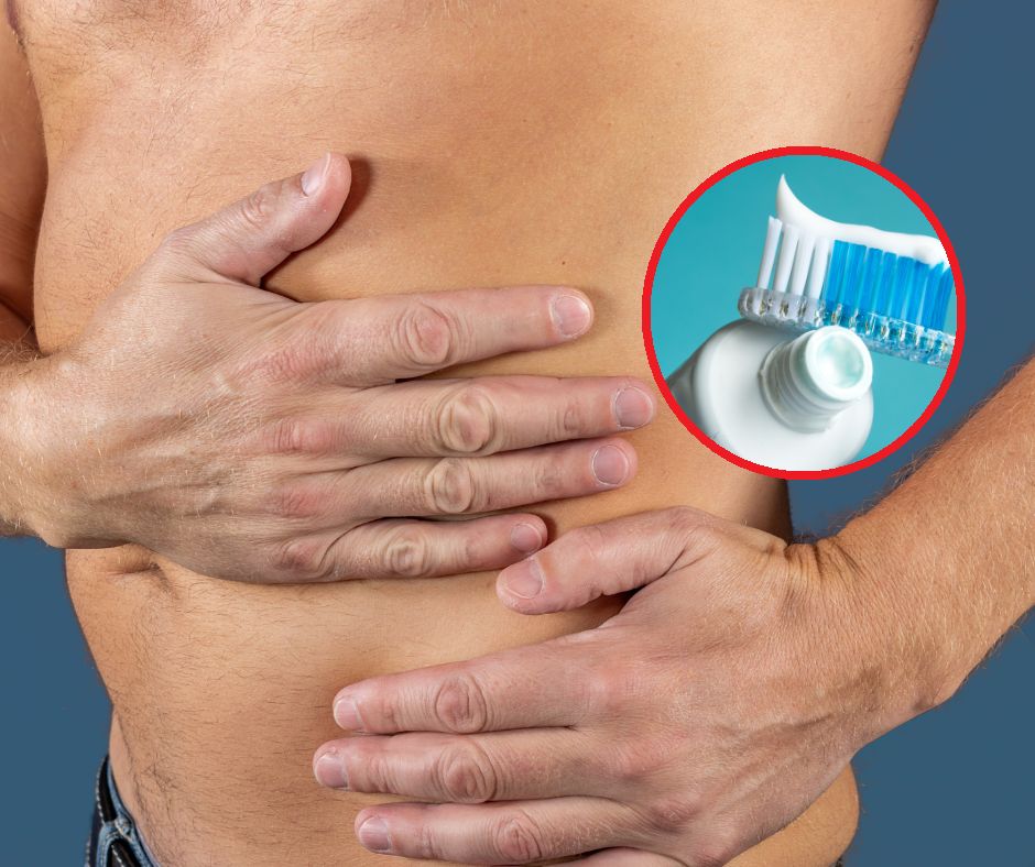 Ten objaw może sygnalizować ciężką chorobę wątroby. Zauważysz podczas mycia zębów