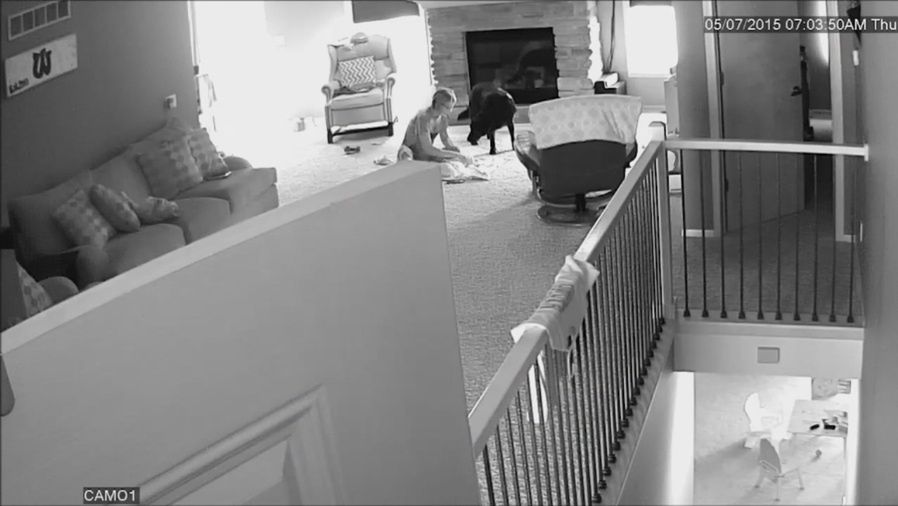 Niania znęcała się nad dziećmi