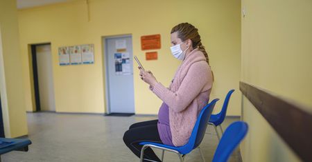 Resort zdrowia chce zmniejszyć liczbę niepotrzebnych wizyt u specjalisty. Taki ma plan