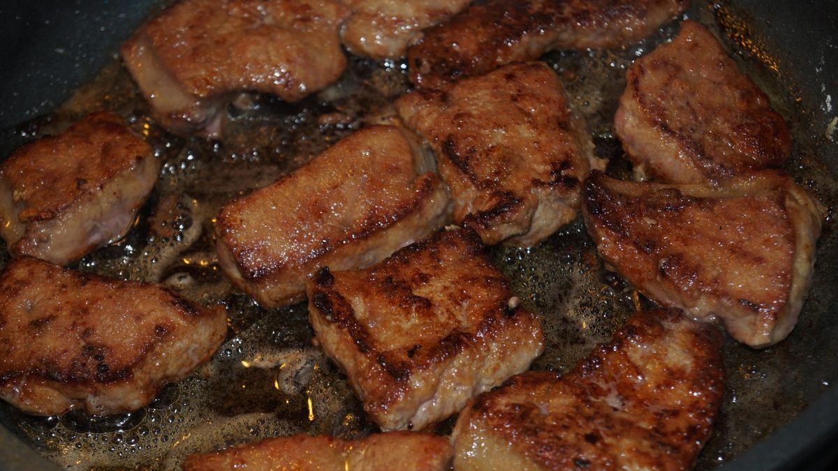 Molibden występuje w wątróbce, nerkach i nasionach roślin strączkowych