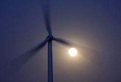 WSA: uchwała gminy dot. odległości wiatraków od domu - nieważna