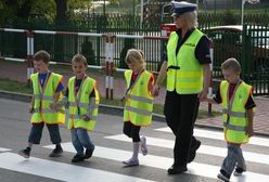 Policja sprawdza bezpieczeństwo przy szkołach