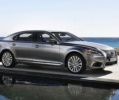 Prototyp nowego Lexusa LS na zdjęciach szpiegowskich