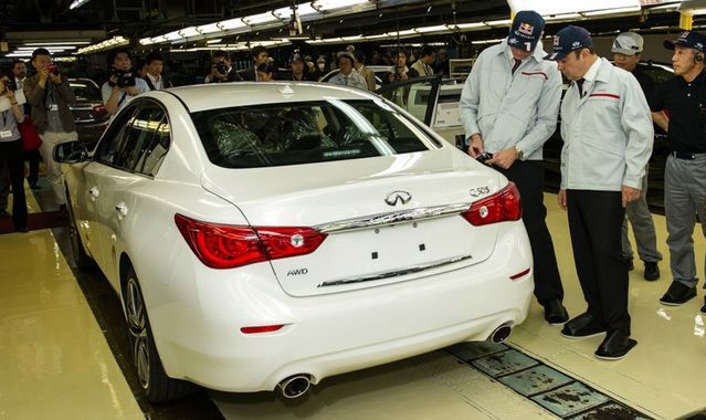 Z linii produkcyjnej zjechał pierwszy Infiniti Q50