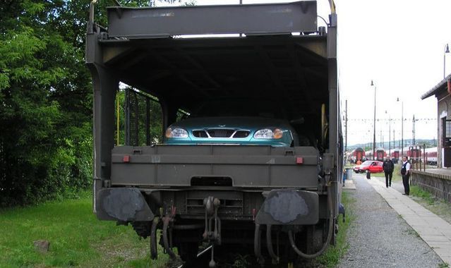 Czeskie koleje przewiozą samochody