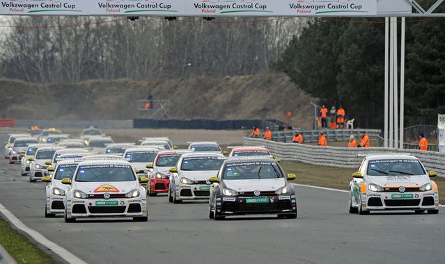 Pierwsze wyścigi VW Castrol Cup za nami