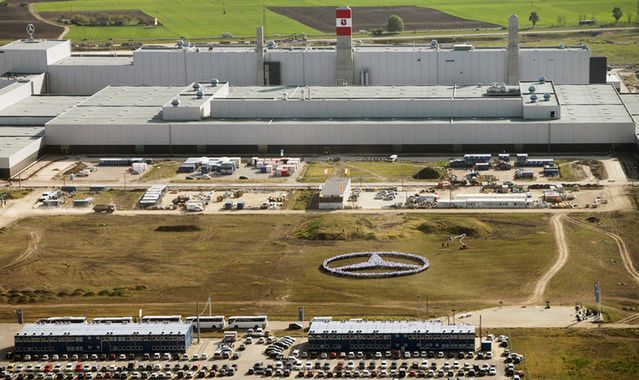 Węgierska fabryka Mercedes-Benz pracuje na pełnych obrotach