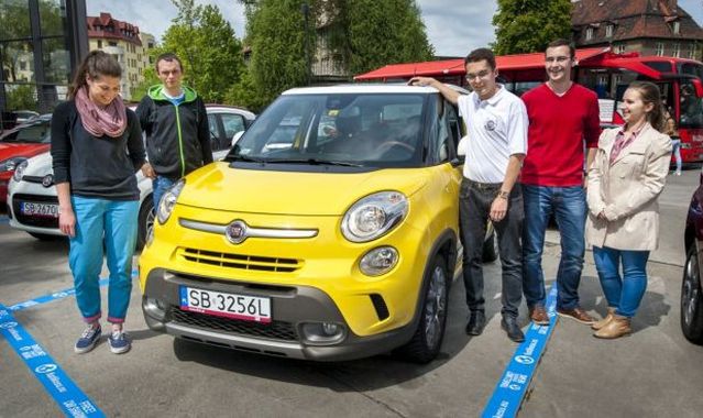 Na Politechnice Wrocławskiej ruszył program „Fiat Likes U”