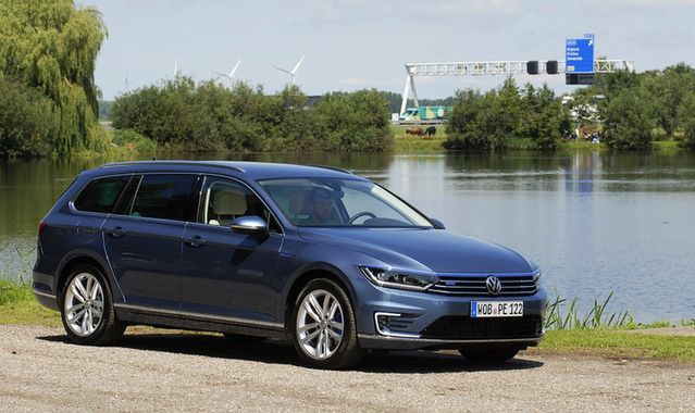 VW Passat GTE: ku chwale ekologii