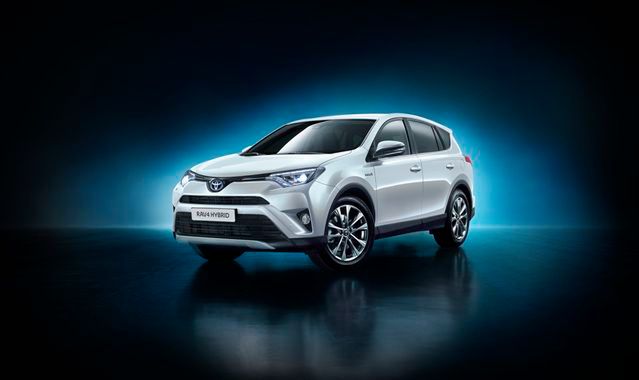 Toyota prezentuje RAV4 w wersji hybrydowej