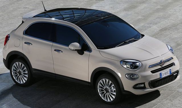 Fiat 500X gwiazdą pokazu iluzjonisty