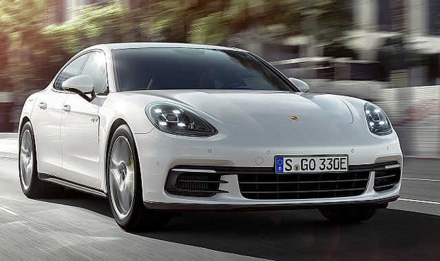 Porsche Panamera 4 E-Hybrid zadebiutuje w Paryżu