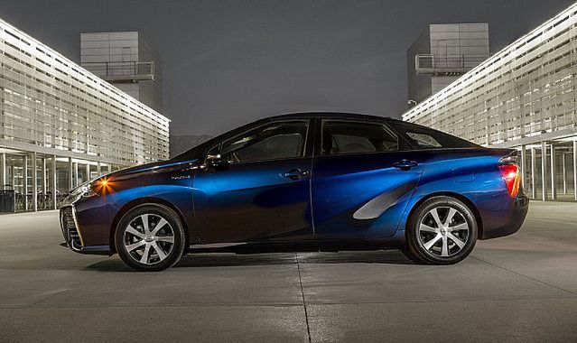 Toyota Mirai doczeka się mniejszej wersji?