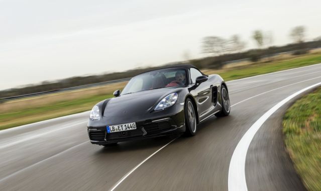 Porsche 718 Boxster: więcej za mniej