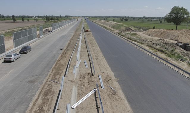 Szykują się problemy za dokończenie budowy A2