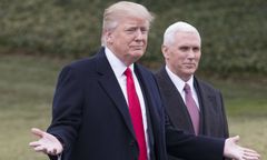 Pence: Donald Trump może decydować, o tym kto wjeżdża do kraju