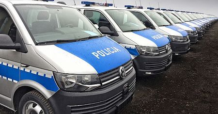 Policja kupiła VW Transportery