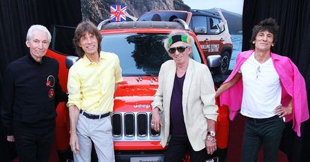 Jeep Renegade z podpisami członków The Rolling Stones na aukcji charytatywnej