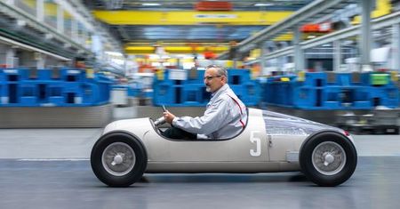 Historyczny model Audi z drukarki 3D