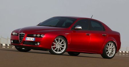 Alfa Romeo 159: kapryśna "Włoszka" czy dojrzała dama?