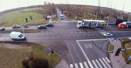Na czerwonym świetle: część instalacji już działa