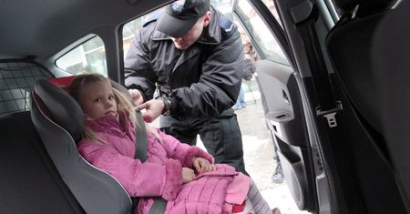 Nowe przepisy o przewozie dzieci: są problemy z interpretacją