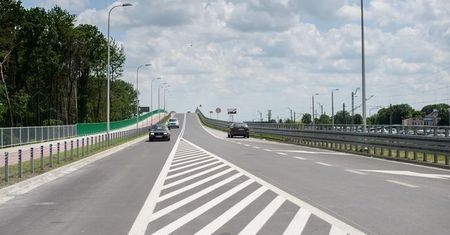 Rząd chce obciąć dotacje na tzw. schetynówki
