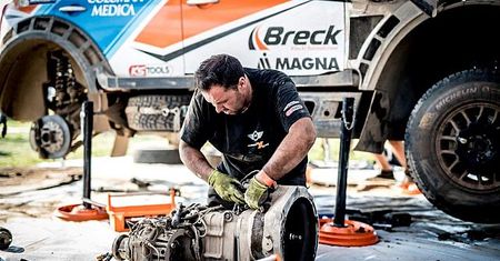 Mechanicy rajdowi: cisi bohaterowie drugiego planu