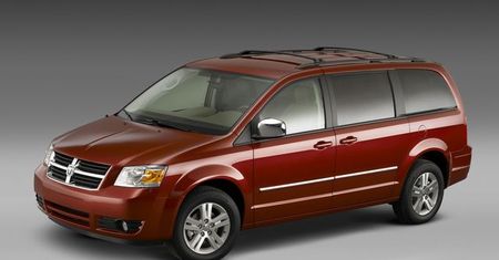 Dodge Grand Caravan i Chrysler Town&Country (RT) do poprawki