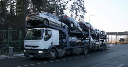 Zakup używanego samochodu z zagranicy