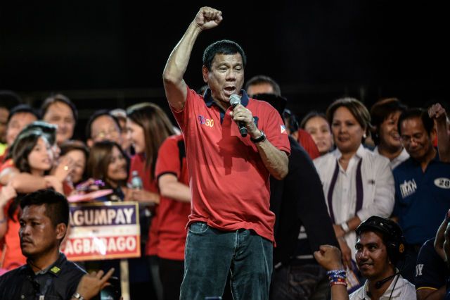 Rodrigo Duterte - nowy prezydent Filipin. Wyzywał papieża od "skur...", żartował, że nie załapał się na udział w zbiorowym gwałcie, a kolejne kontrowersje tylko napędzały go w wyścigu po władzę