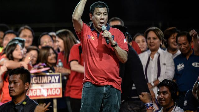 Rodrigo Duterte na wiecu wyborczym