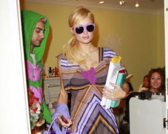 Wygwizdano Paris Hilton!