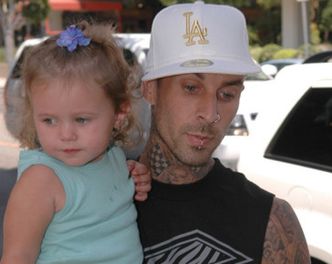 Travis Barker cudem uniknął śmierci!