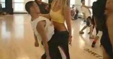 Britney trenuje do wielkiego powrotu! (WIDEO)