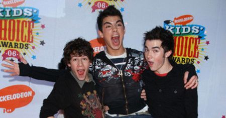 Britney zaśpiewa z Jonas Brothers?!