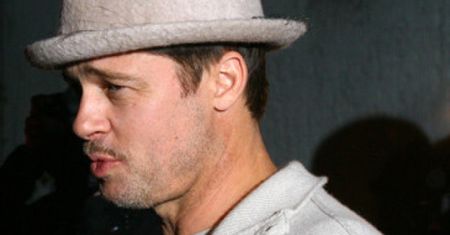 Brad Pitt nosi makijaż!