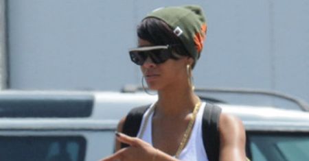 Rihanna nie zbankrutowała!