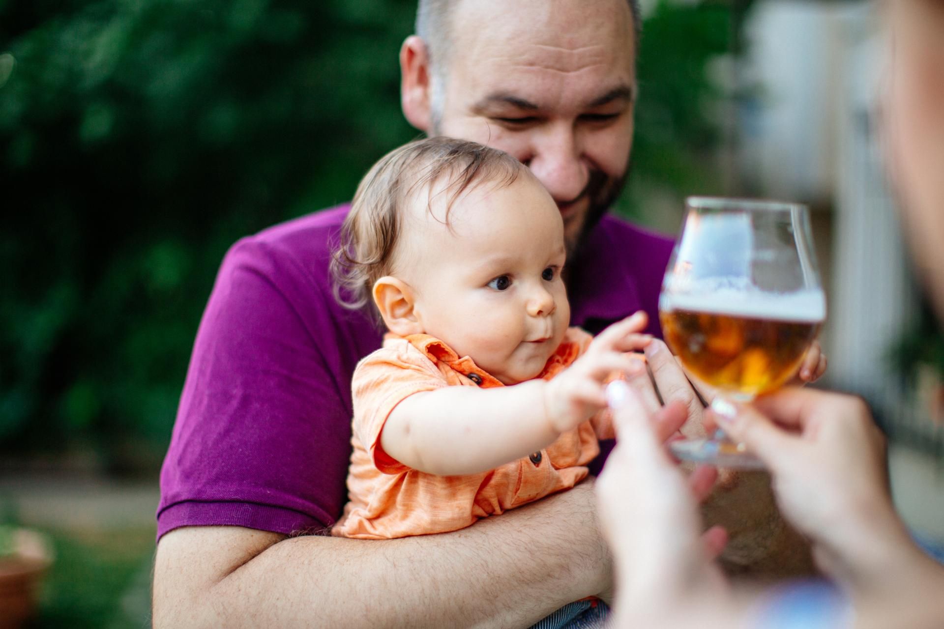 Dzieci to mali obserwatorzy i naśladują to, co widzą