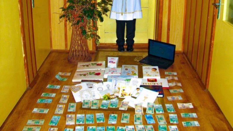 Pochwalił się prezentem komunijnym