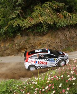 Rajd Azorów: Kajetanowicz nadal drugi