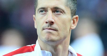 Lewy w medialnym natarciu