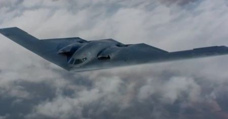 Amerykański bombowiec B-2 Spirit owiany tajemnicą jak UFO